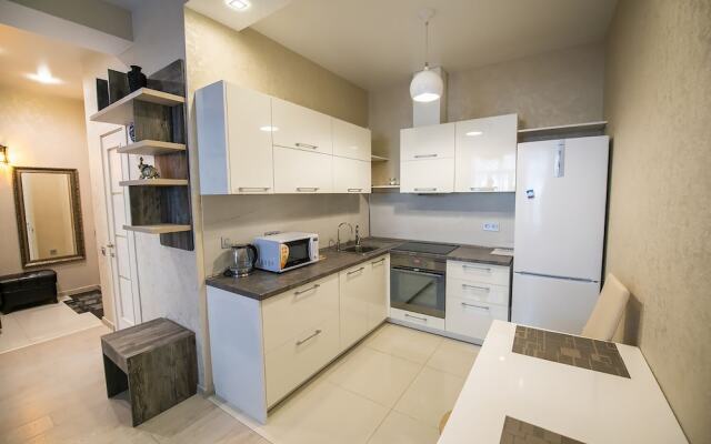 Апартаменты на ул. Комарова, 58-267