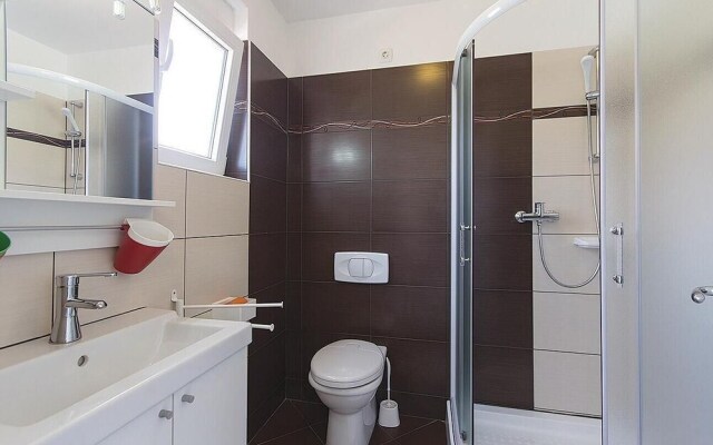 Amazing Home in Medulin With Wifi and 7 Bedrooms