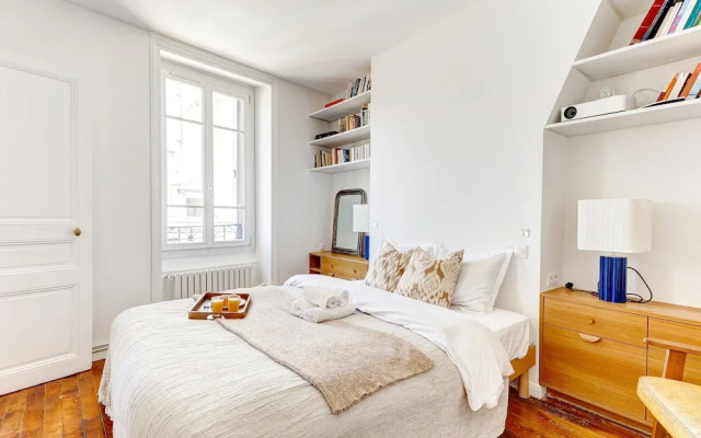 Montmartre 2BR - Moulin Rouge