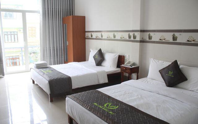 Mai Tra Hotel