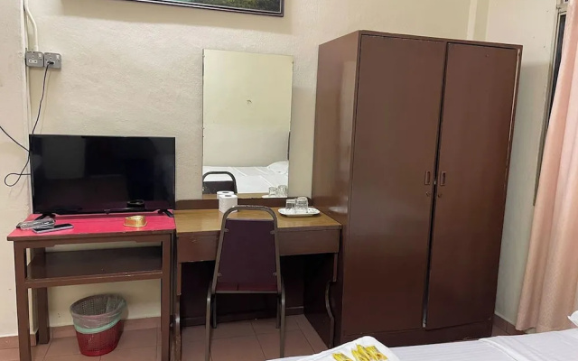 White House Hotel – Guest Rooms – Kluang
