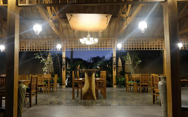 Paradesa Living