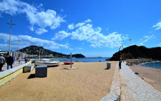 Luxury House 8 Persons Front The Beach Blanes Costa Brava