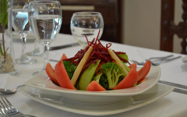 Miraflores Colon Hotel