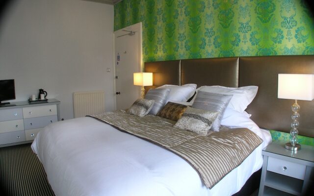 Westwell Hall