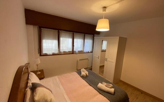 Mundaka Home