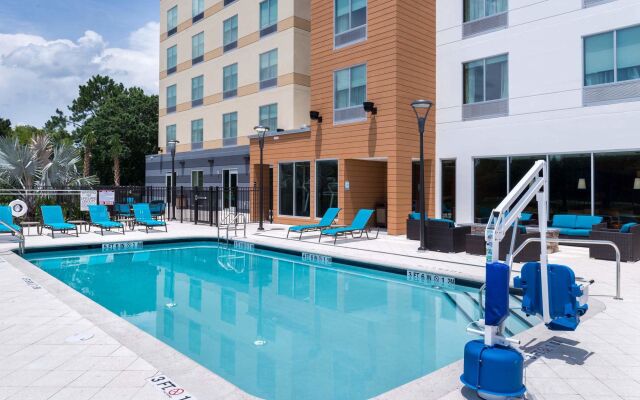 Fairfield Inn & Suites by Marriott Orlando East/UCF Area