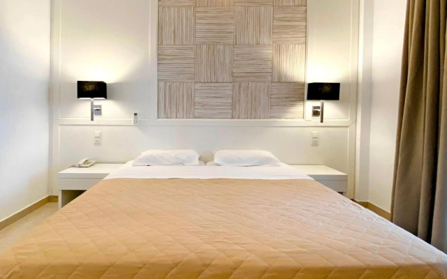 Orizontes Hotel Santorini