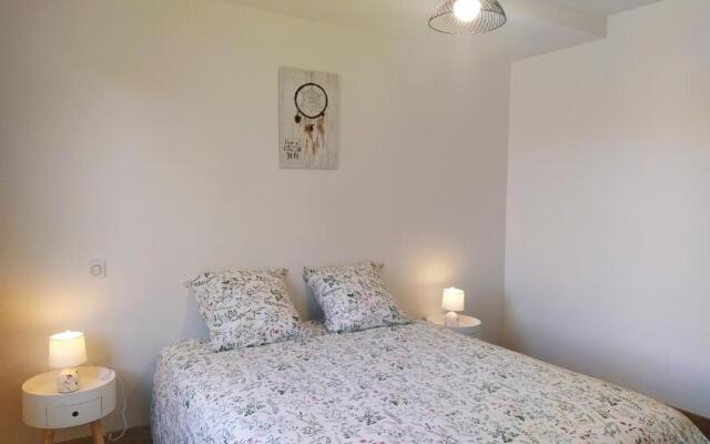 Maison Garbay spacieuse parking jardin