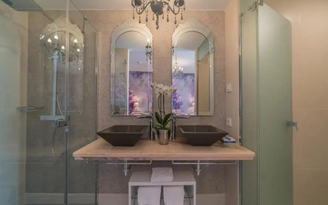 Rey Don Pedro Luxury Home