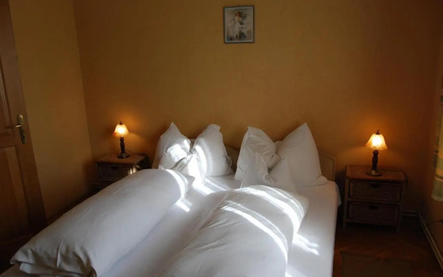 Boróka Apartmanházak - Fagyöngy House