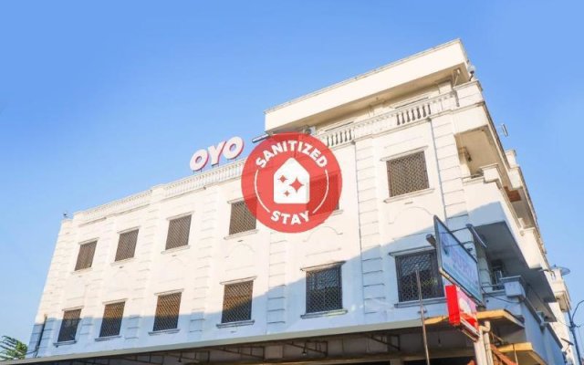 Hotel Surya Solo by OYO Rooms