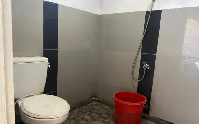 Super OYO 90483 Homestay Permata