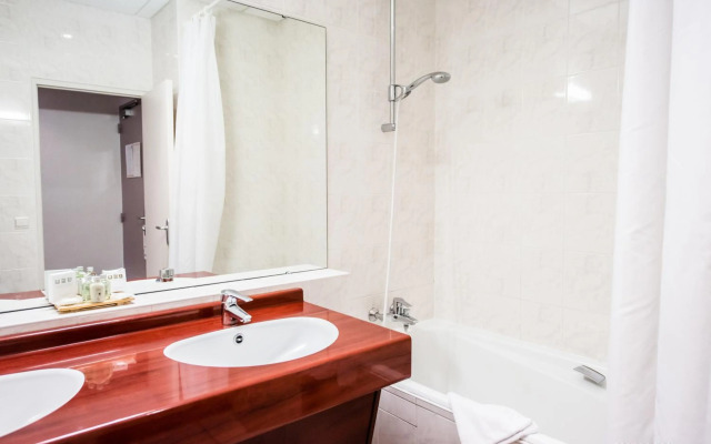 Quality Hotel Pau Centre Bosquet