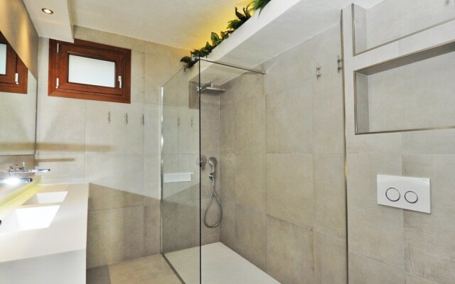 Lancaster Mansion - Aquarium Maisonette Fourka