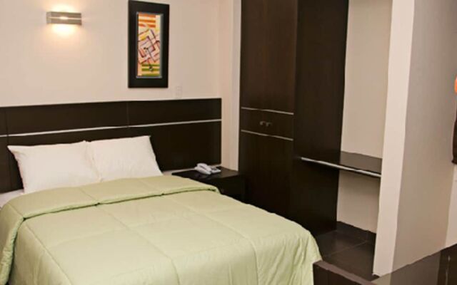 Flamante Hotel & Suite
