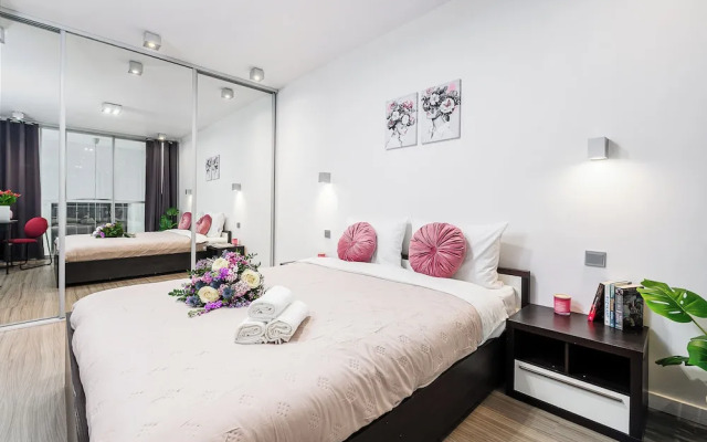 Lumina luxury 2-level apart with parking