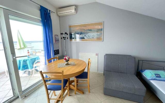 Apartments in Dramalj 41602