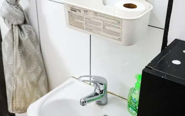 StayAU Cozy 1BR Living Space Chadstone