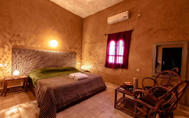 Kasbah Sahara Services-Guest House