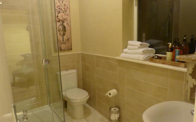 Inglewood Boutique B&B