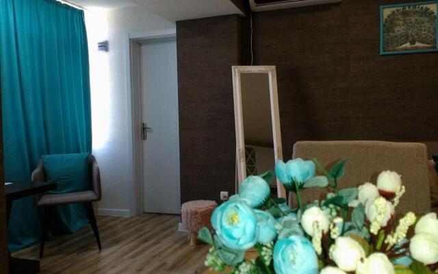 Boutique Apartment 17