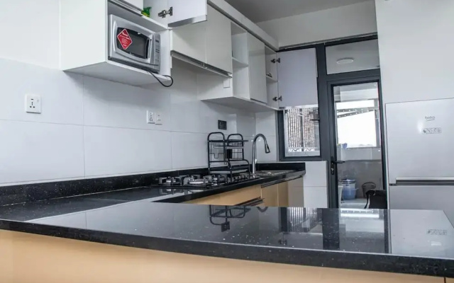 Urban Oasis Grandise Gateway- 3 Bed