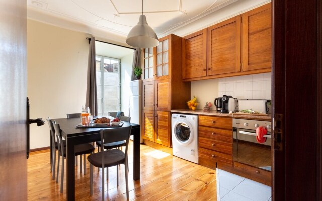 ALTIDO Classic 2BR Apt in Baixa w/balcony in Baixa, close by Rossio subway