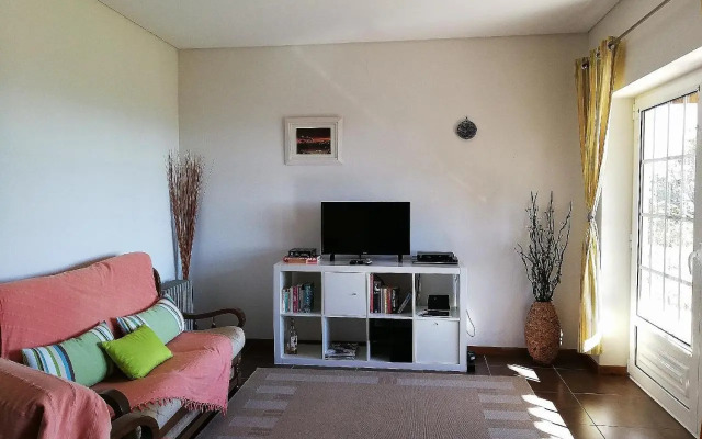 Lovely Sunny-House
