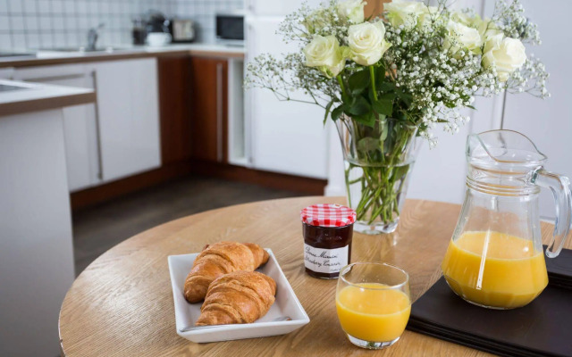 Reubens Court and City Apartments