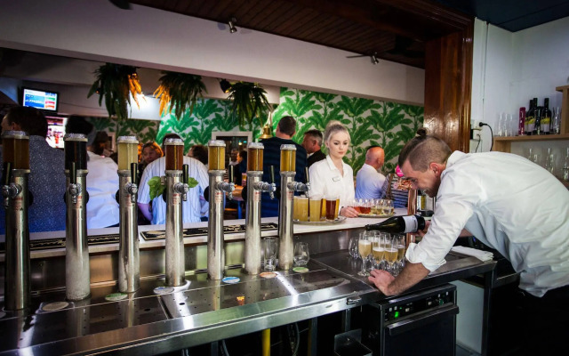 Nightcap at Manly Hotel