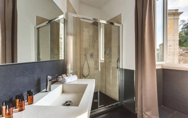 Trevi Palace Hotel