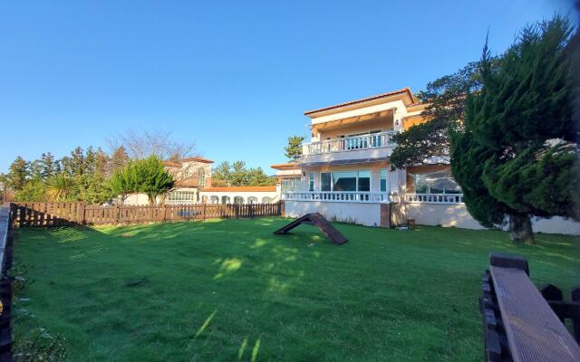 Lavenders Pension (Pet friendly)