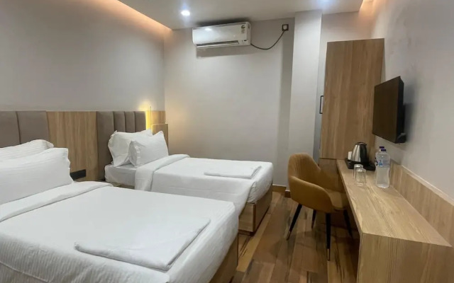 Hotel Cosmos