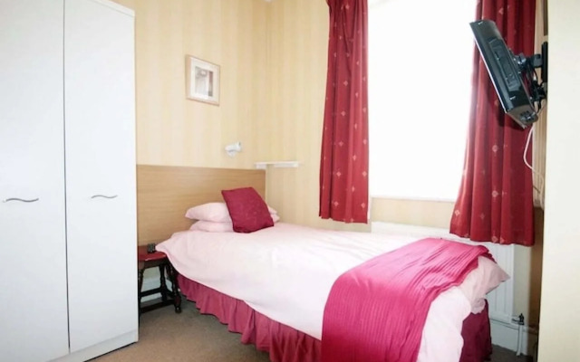 Marine Parade Hotel