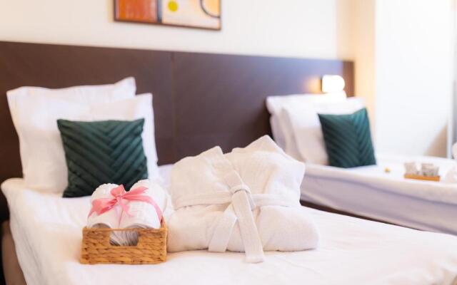 Terra Clinique Hotel