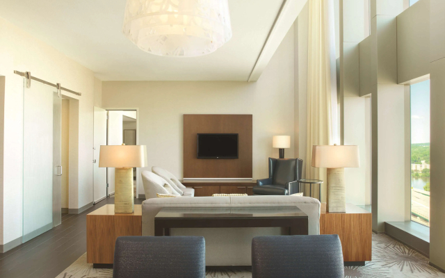 Doubletree by Hilton Cedar Rapids Convention Complex