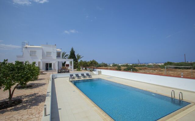 Protaras Views Villa