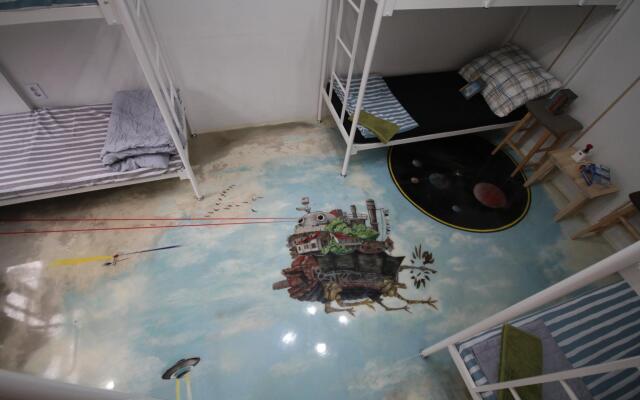 Time Travelers Relax Hostel