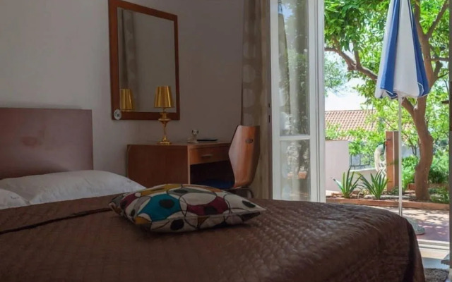 Apartments Cable car