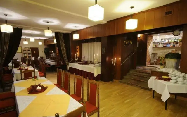 Hotel Jowisz