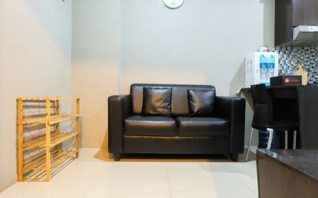 Pool View Green Pramuka Apartment