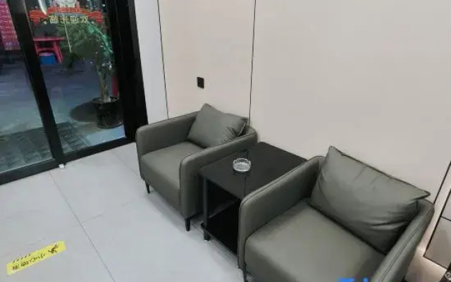 Yuyao Sihai Hotel (Si Branch)