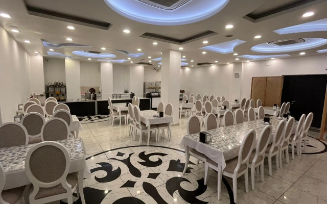 Garra Hotels