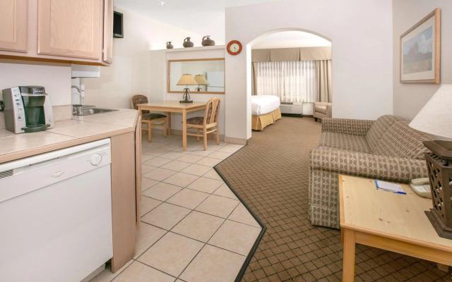 Holiday Inn Express & Suites Roswell