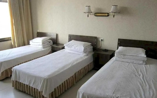 Yuntai Mount Hetang Village Hotel