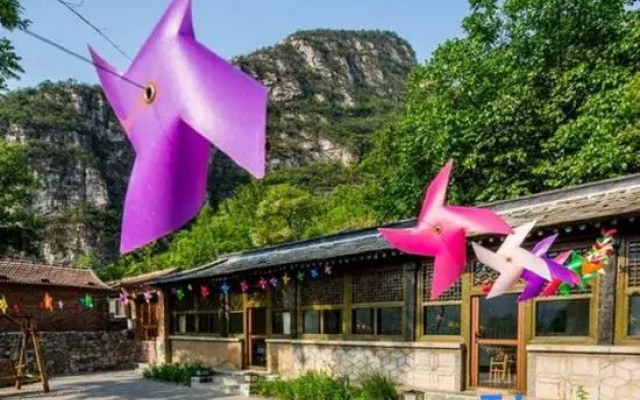 Huanglu Huakai Homestay (Zhoukoudian Youlanshan Scenic Area)