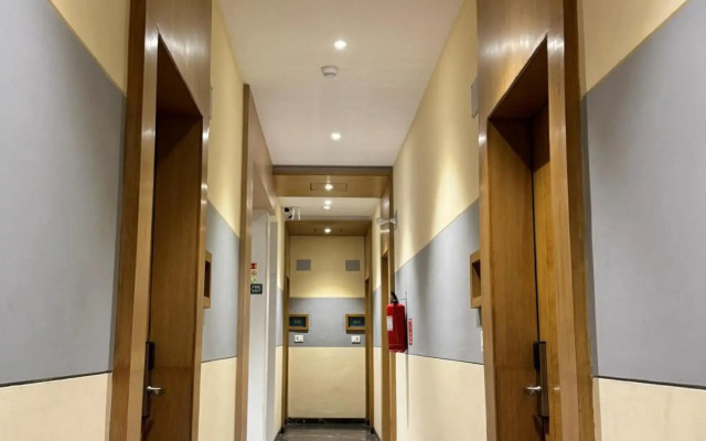 Galaxy Hotel