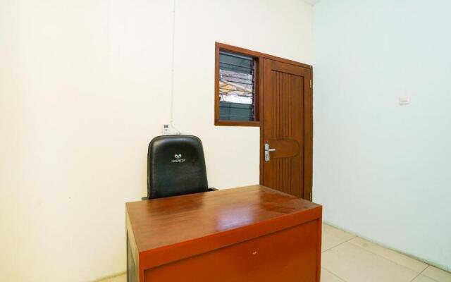 Oyo 2309 Kost Si Mbok Vivi