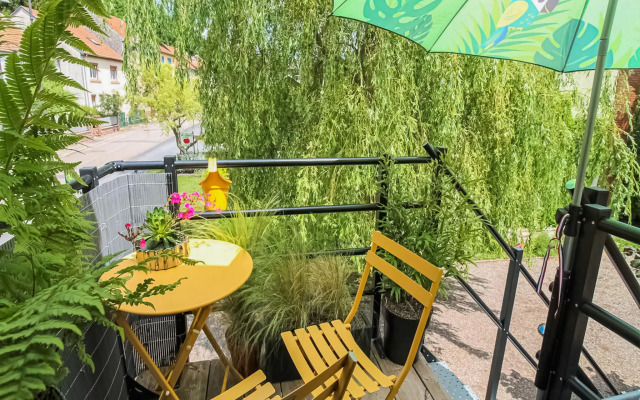 Premium Apartment in Saint-quirin With Garden